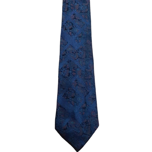 Holt Renfrew Men's 100% Silk Tie Dark Blue Paisley Print Made in Italy - Picture 2 of 5